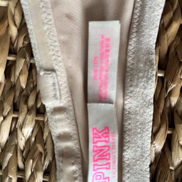 Victorias Secret Strapless Push-up Bra - Picture 3 of 3